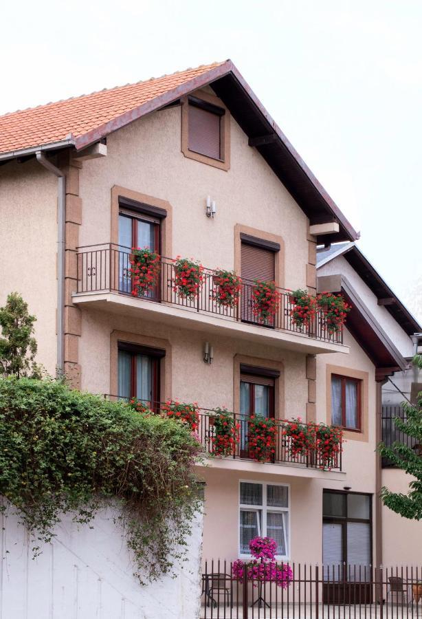 Nilena Apartmani Smederevo Exteriör bild